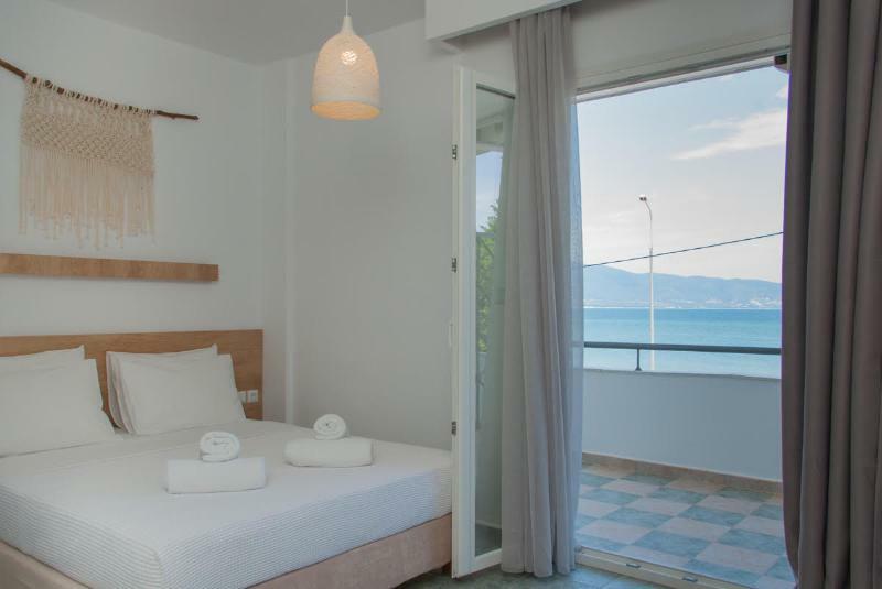 Calma Beach Hotel Stavros  Eksteriør billede